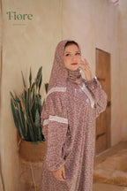 Floral Lace Isdal