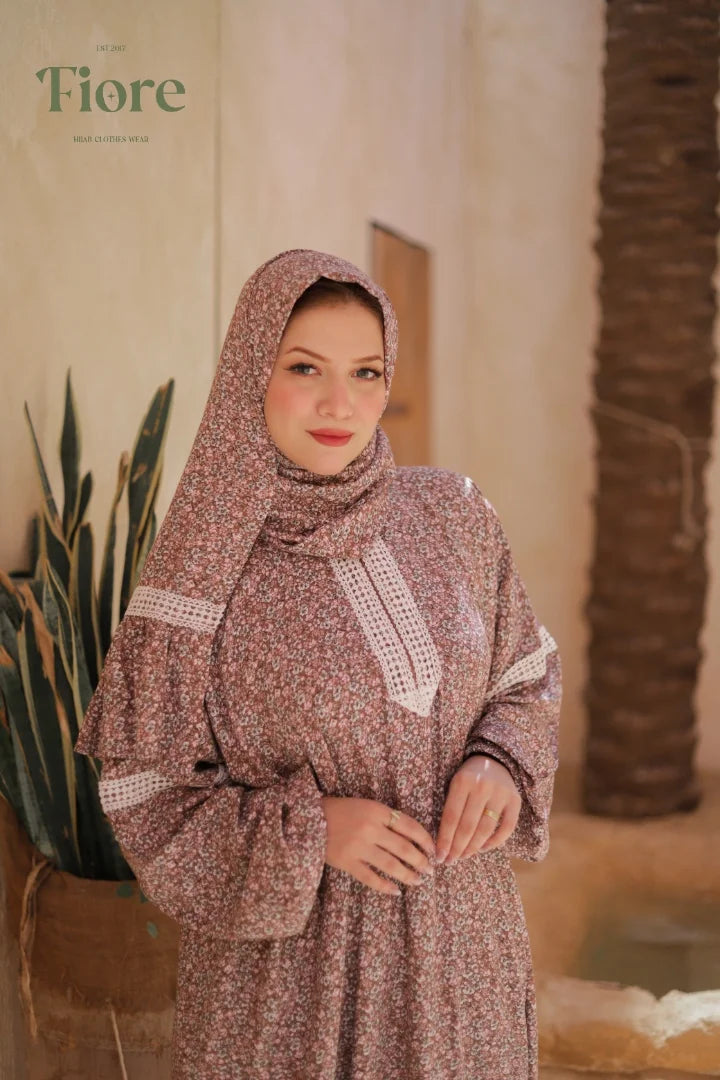 Floral Lace Isdal