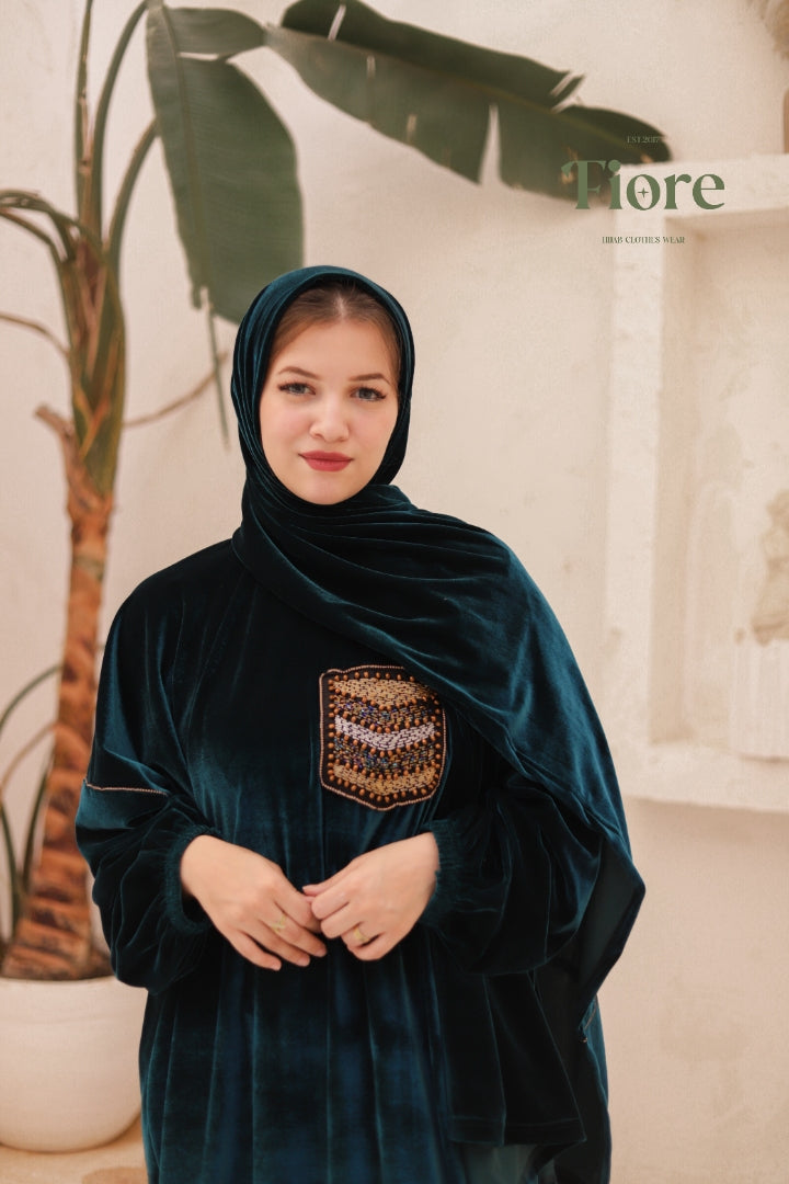 Hand Made Velvet Isdal