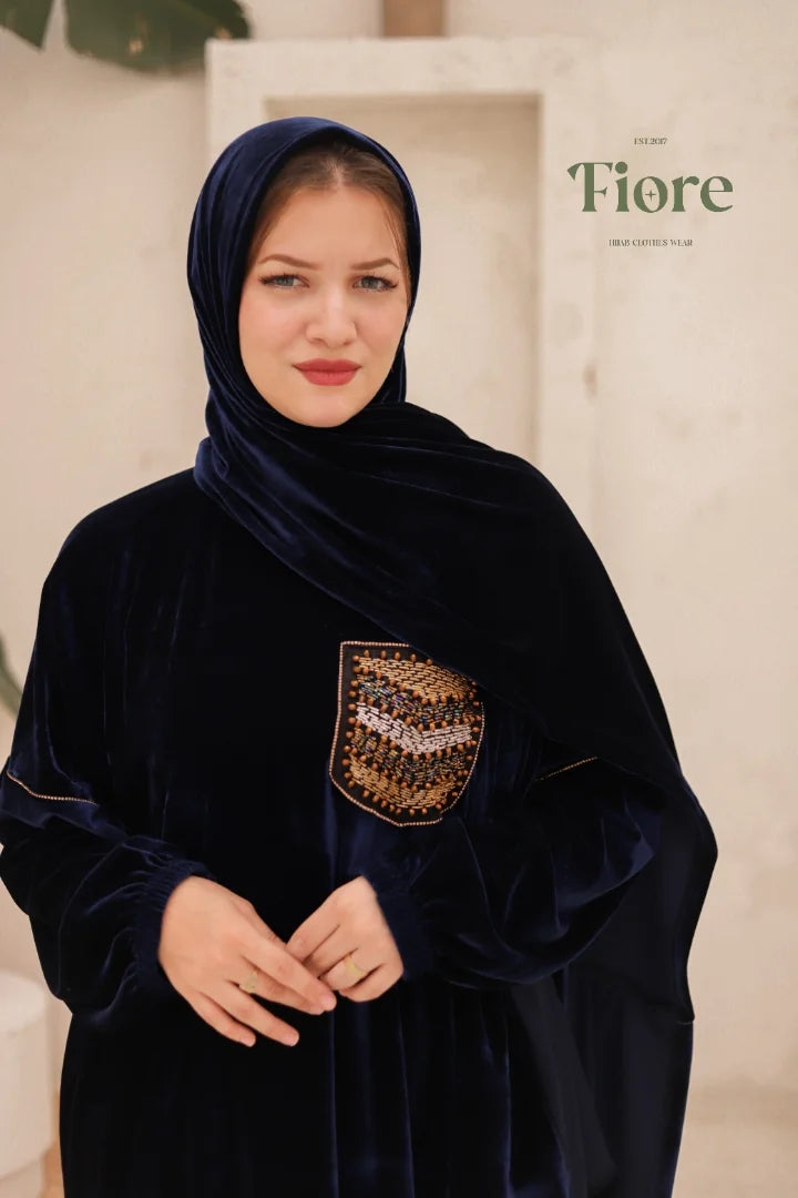 Hand Made Velvet Isdal