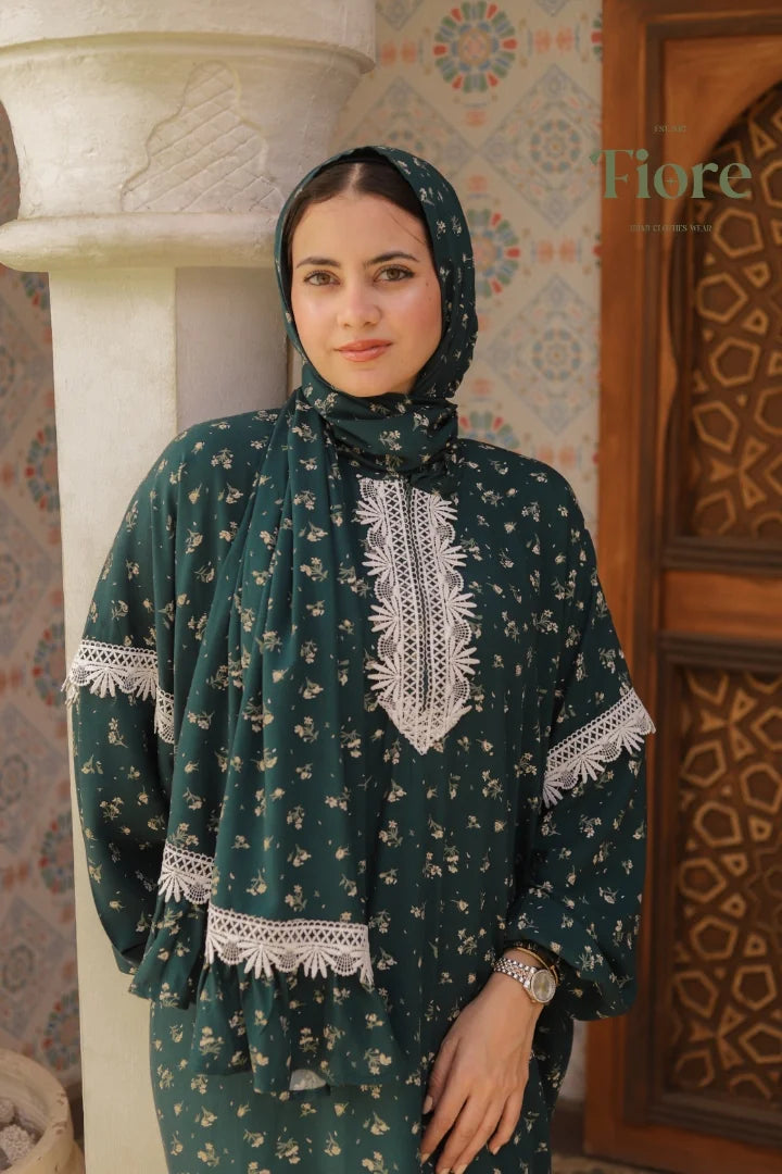 Floral Lace Isdal