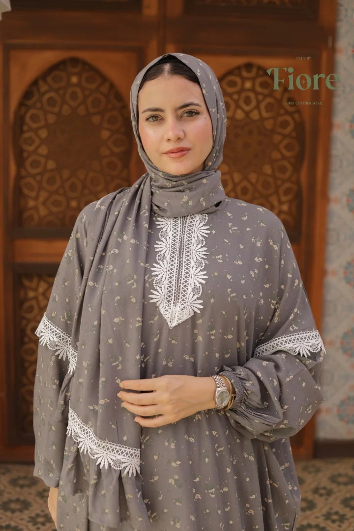 Floral Lace Isdal