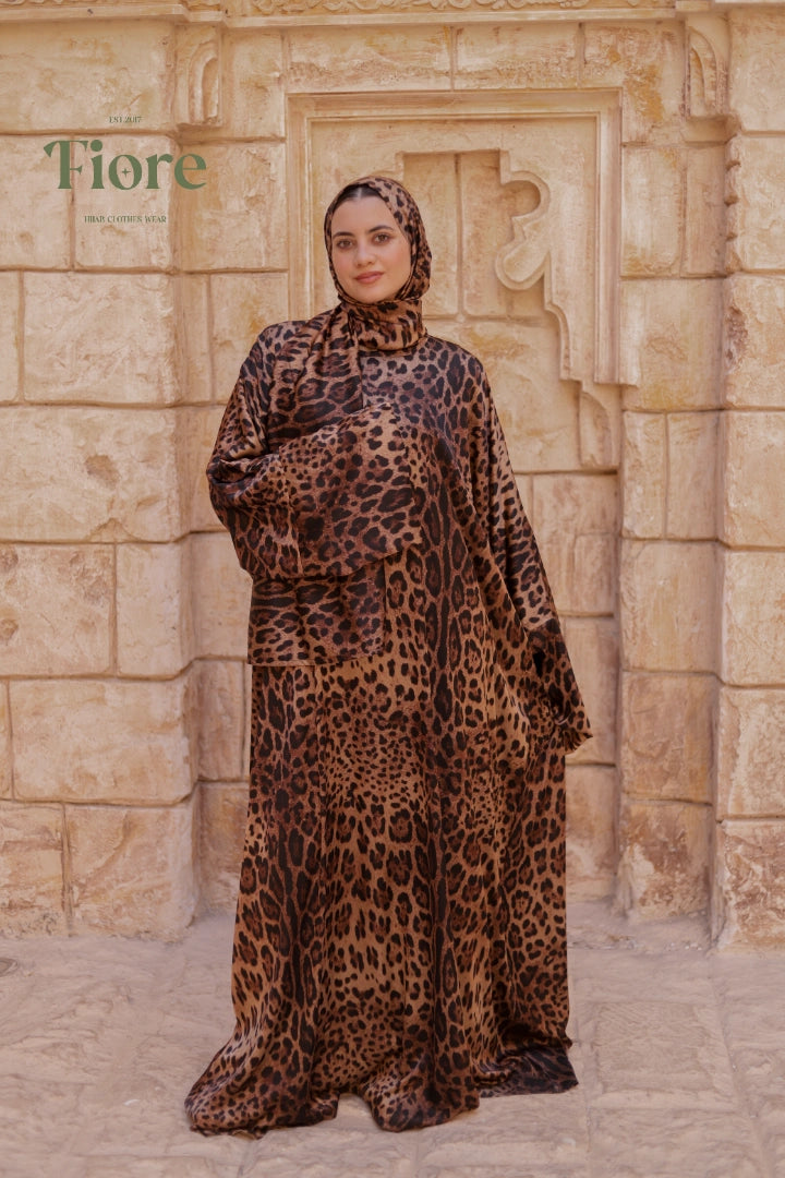 Tiger Satin Isdal
