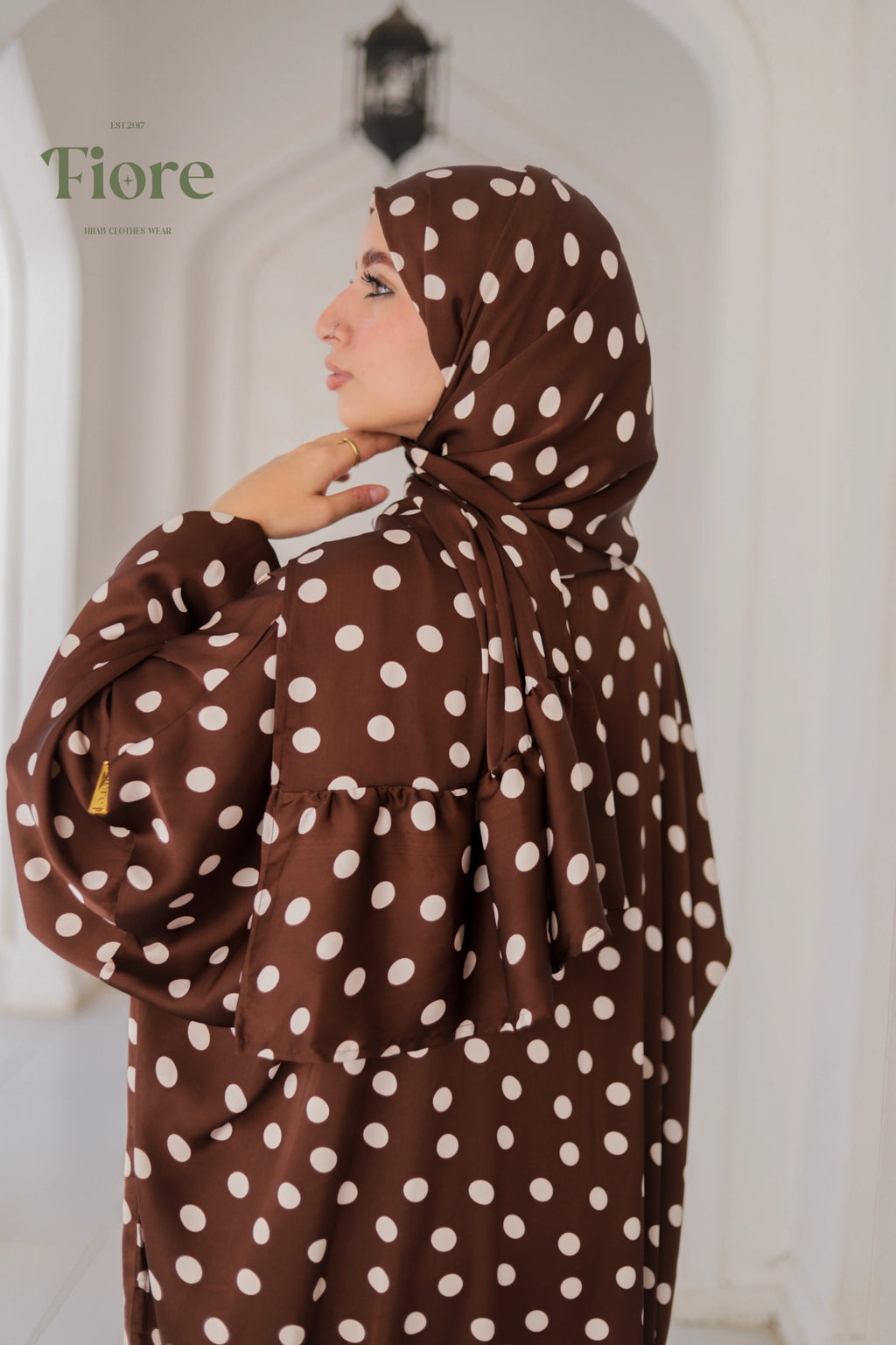Satin Polka Dot Isdal