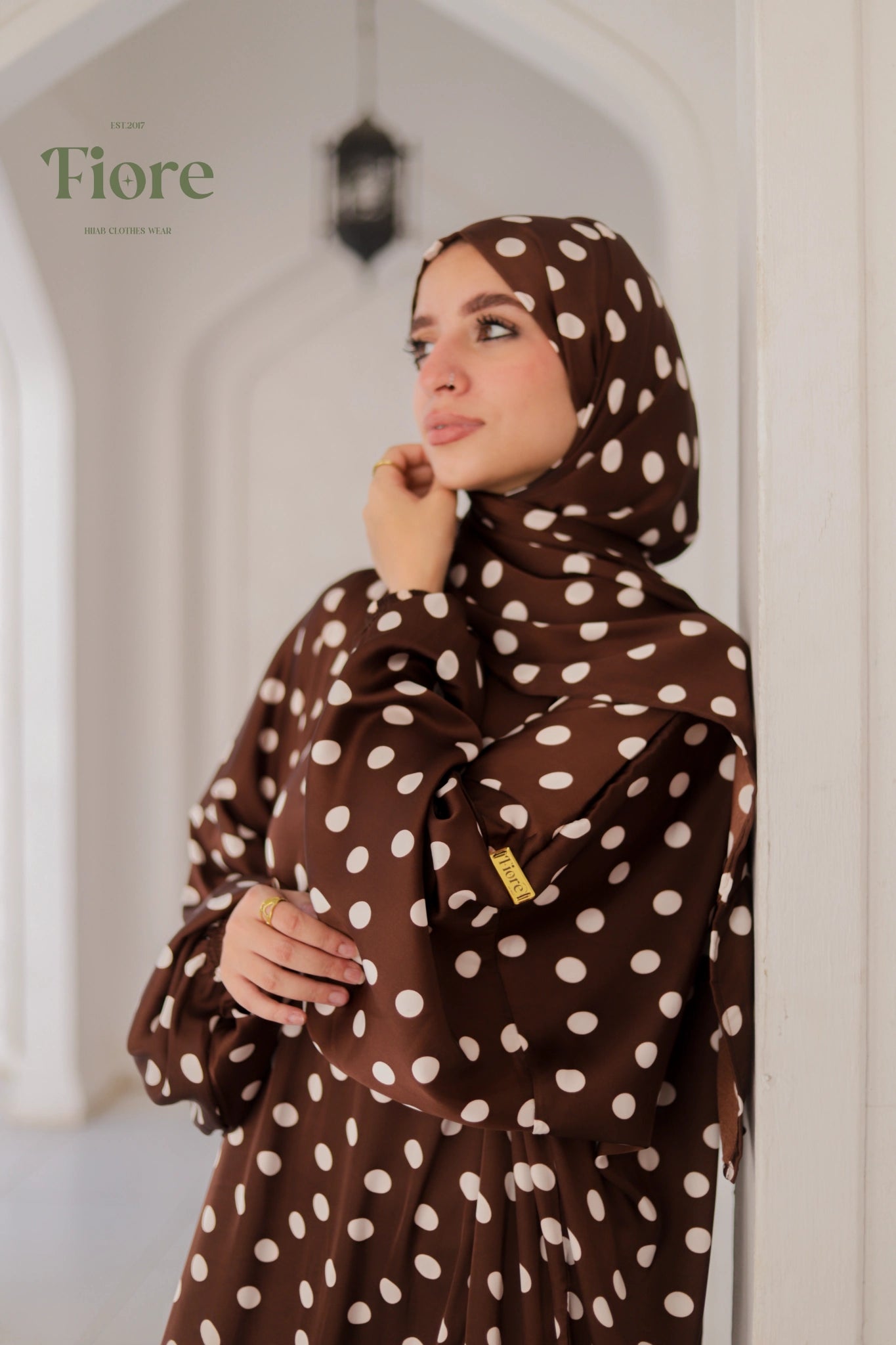 Satin Polka Dot Isdal