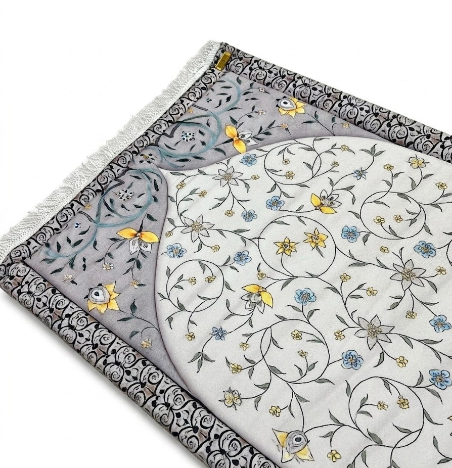 Luna Bloom Prayer Mat